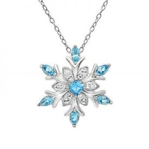My Favoe Shop  jewelry /תכשיטים  Snowflake Pendant made with Swarovski Crystals in .925 Sterling Silver